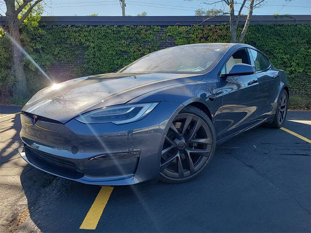 2022 Tesla Model S  AWD photo