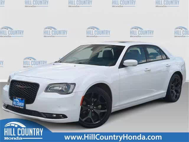 2022 Chrysler 300 300S RWD photo