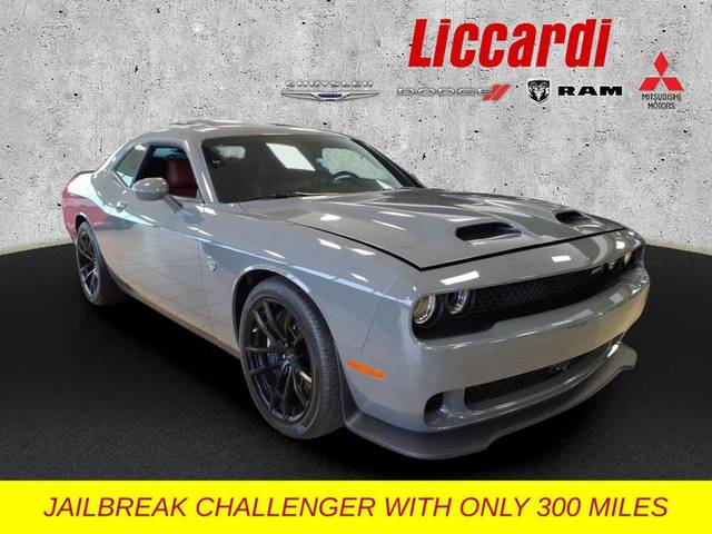 2023 Dodge Challenger SRT Hellcat Jailbreak RWD photo