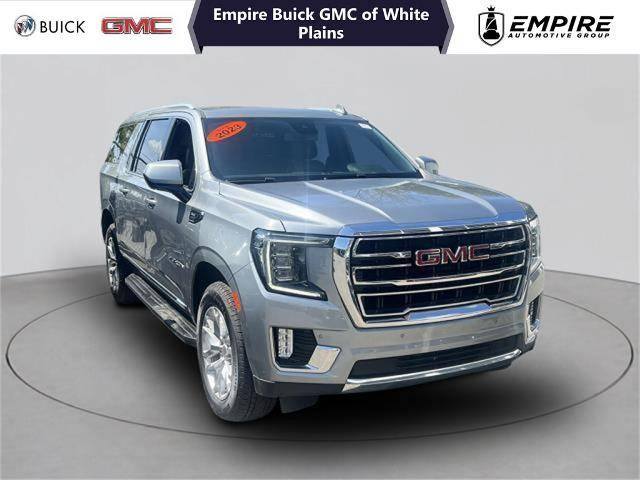 2023 GMC Yukon XL SLT 4WD photo