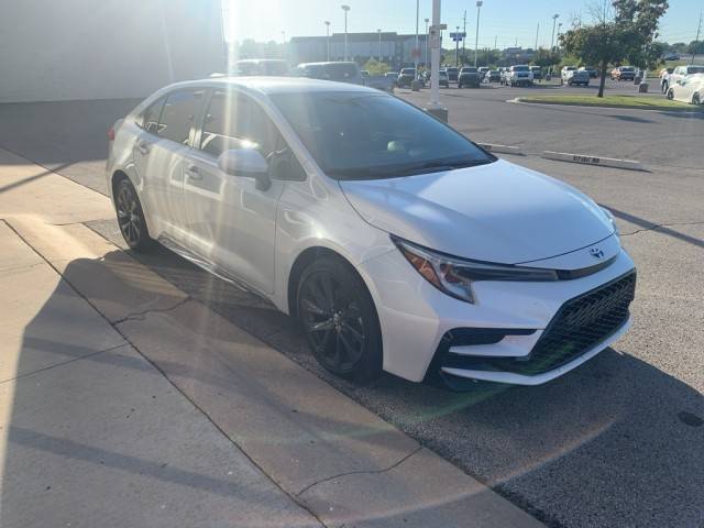 2023 Toyota Corolla Hybrid SE FWD photo