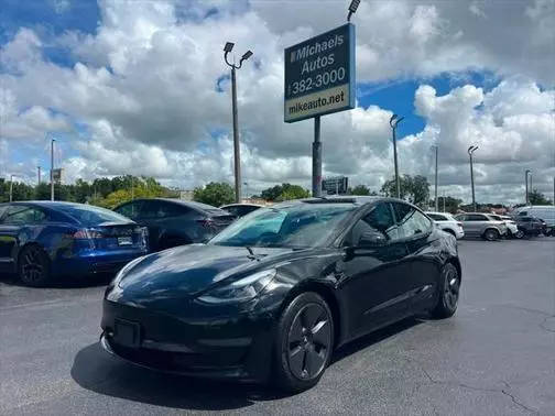 2021 Tesla Model 3 Standard Range Plus RWD photo