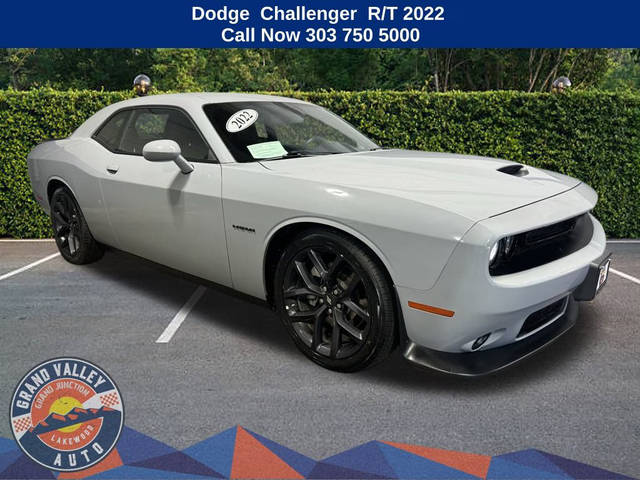 2022 Dodge Challenger R/T RWD photo