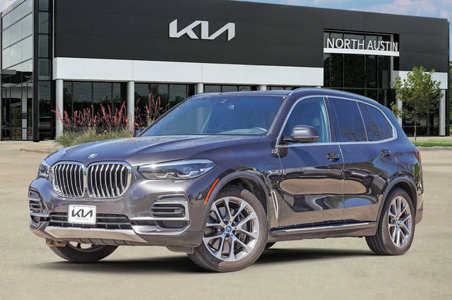 2023 BMW X5 xDrive45e AWD photo