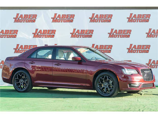 2022 Chrysler 300 Touring L AWD photo