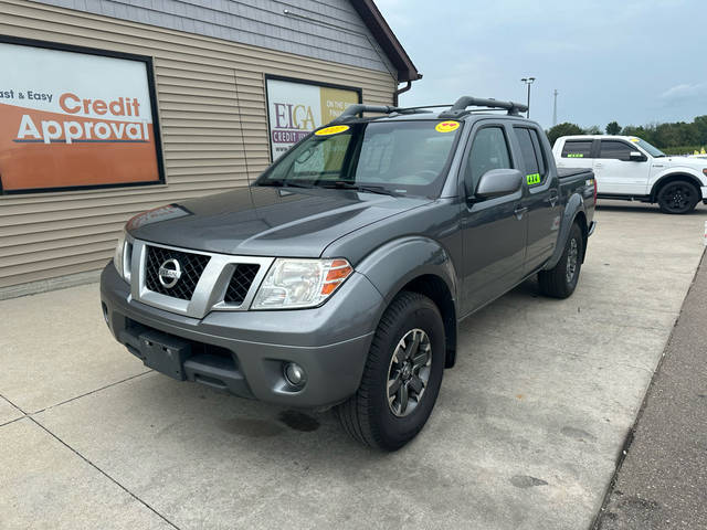 2017 Nissan Frontier PRO-4X 4WD photo