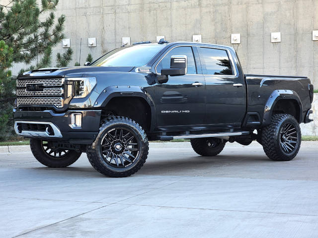 2020 GMC Sierra 2500HD Denali 4WD photo