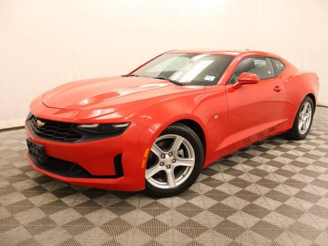 2020 Chevrolet Camaro 1LT RWD photo