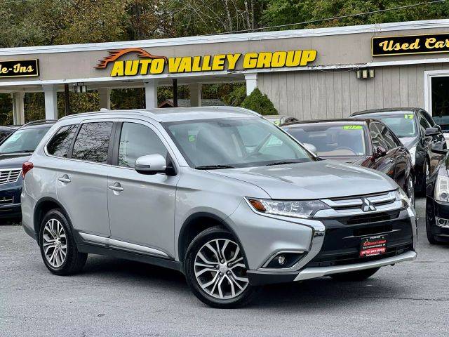 2018 Mitsubishi Outlander ES 4WD photo