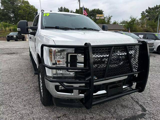 2019 Ford F-250 Super Duty XLT 4WD photo