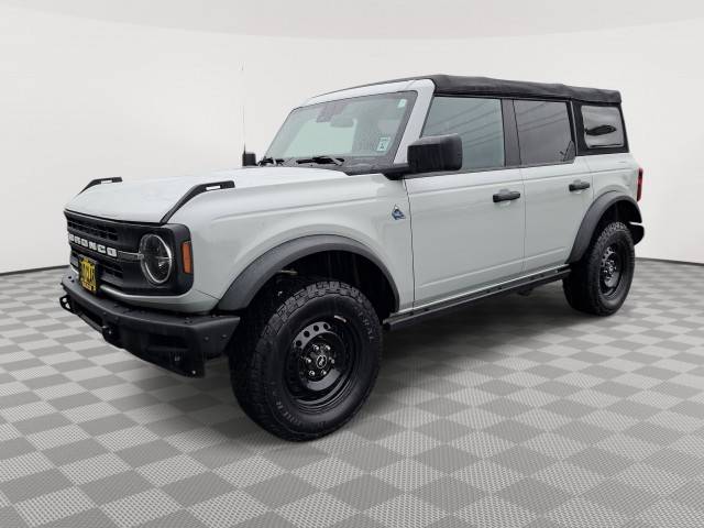 2022 Ford Bronco 4 Door Base 4WD photo