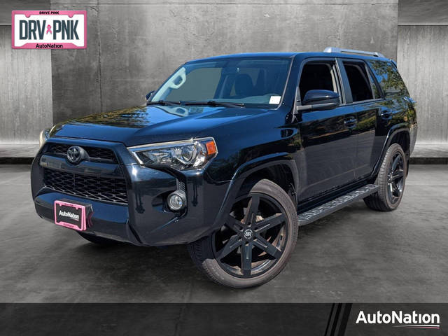 2015 Toyota 4Runner SR5 RWD photo