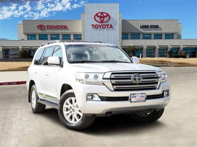 2018 Toyota Land Cruiser  4WD photo