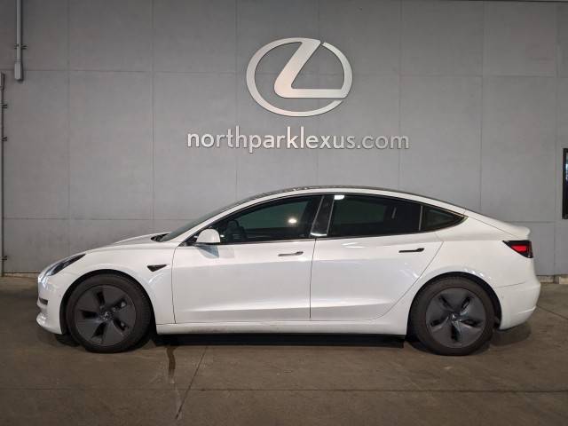 2021 Tesla Model 3 Standard Range Plus RWD photo