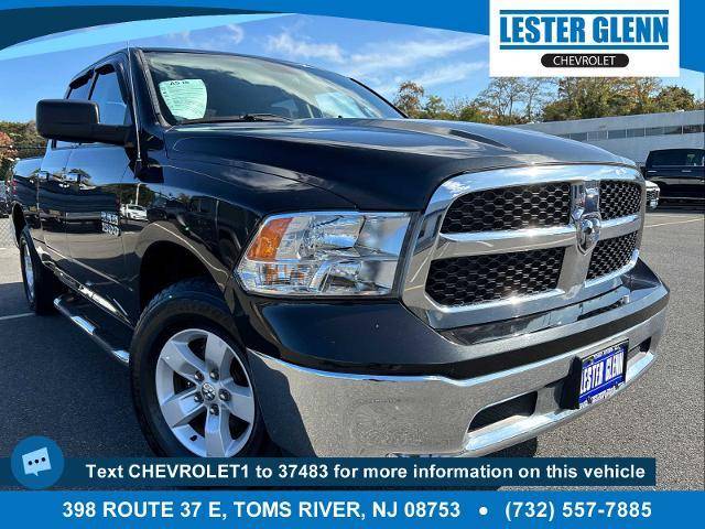 2017 Ram 1500 SLT 4WD photo