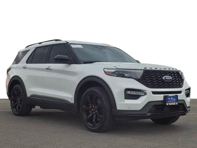 2021 Ford Explorer ST 4WD photo