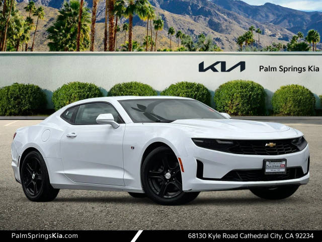 2023 Chevrolet Camaro 1LT RWD photo