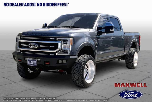 2022 Ford F-350 Super Duty Platinum 4WD photo