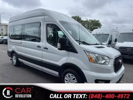 2021 Ford Transit Passenger Wagon XLT RWD photo