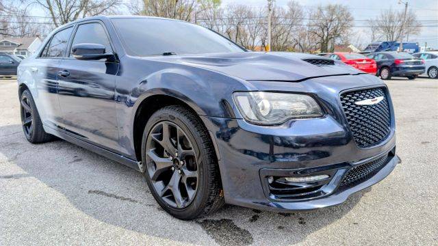 2023 Chrysler 300 300S RWD photo