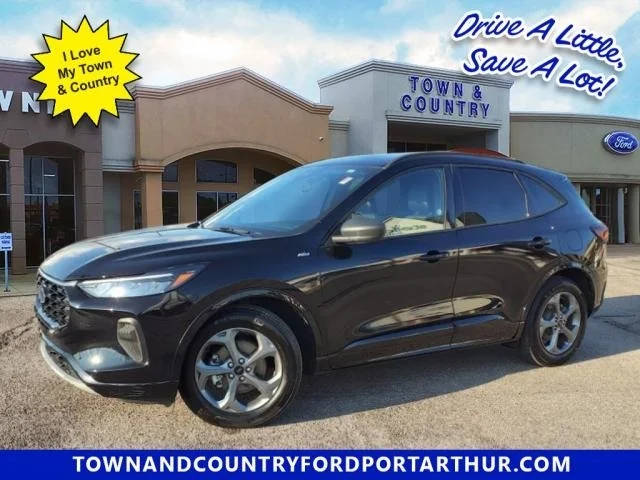 2023 Ford Escape ST-Line FWD photo