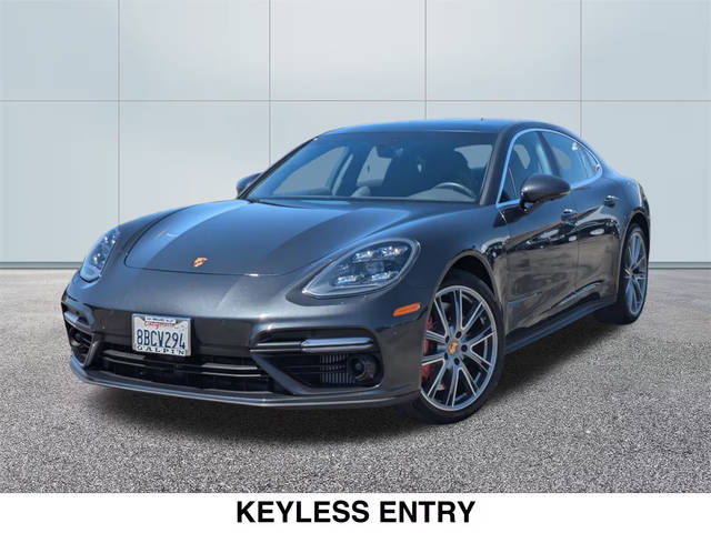 2018 Porsche Panamera Turbo AWD photo