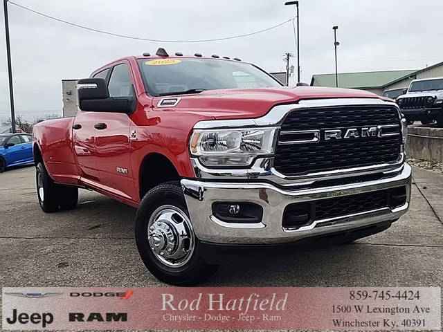 2023 Ram 3500 Big Horn 4WD photo