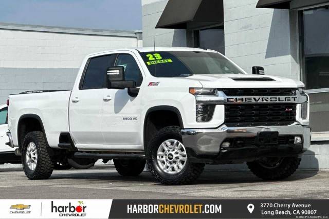 2023 Chevrolet Silverado 2500HD LT 4WD photo