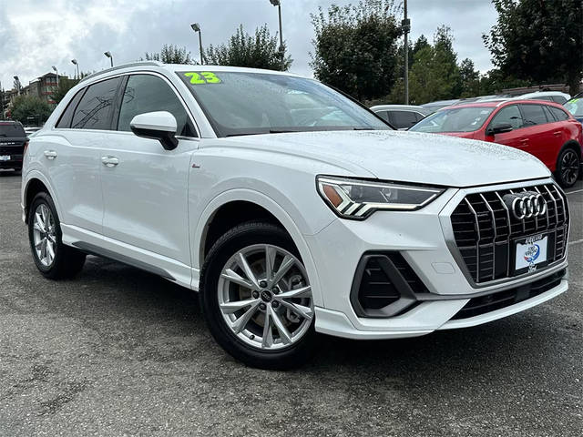 2023 Audi Q3 S line Premium AWD photo