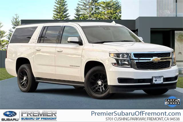 2020 Chevrolet Suburban LT RWD photo