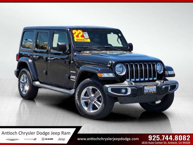 2022 Jeep Wrangler Unlimited Unlimited Sahara 4WD photo