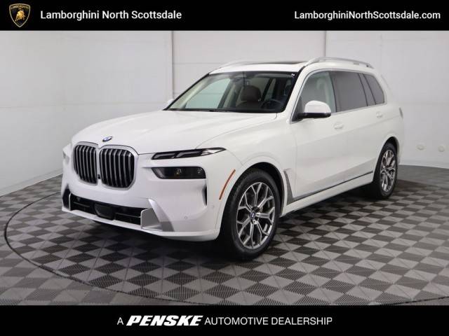 2023 BMW X7 xDrive40i AWD photo