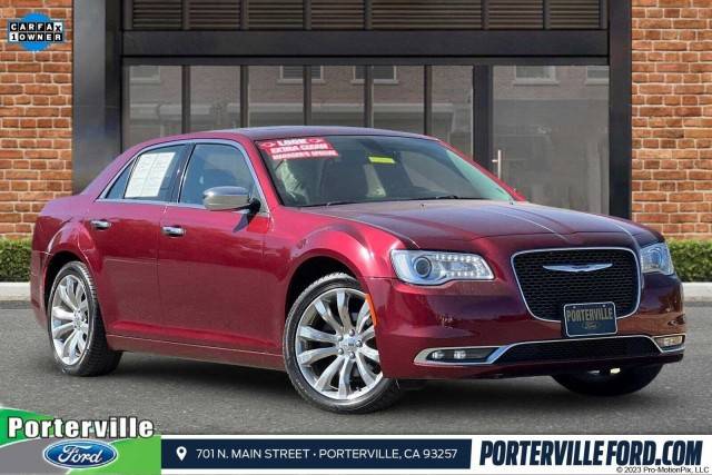 2020 Chrysler 300 Limited RWD photo