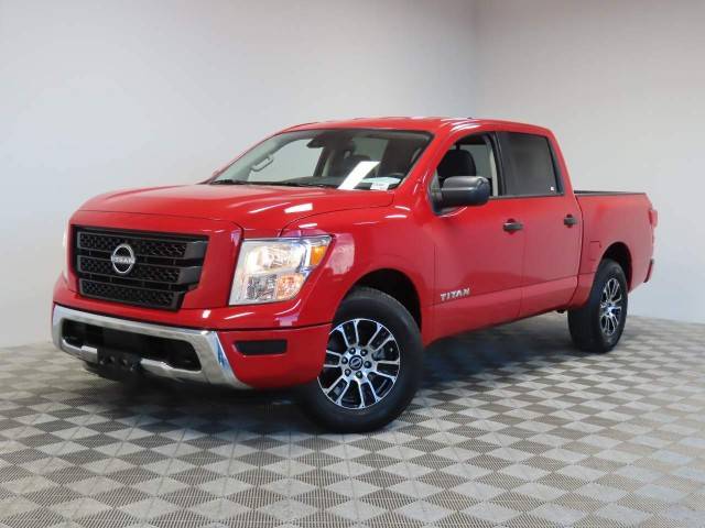 2023 Nissan Titan SV 4WD photo