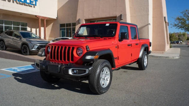 2023 Jeep Gladiator Sport S 4WD photo