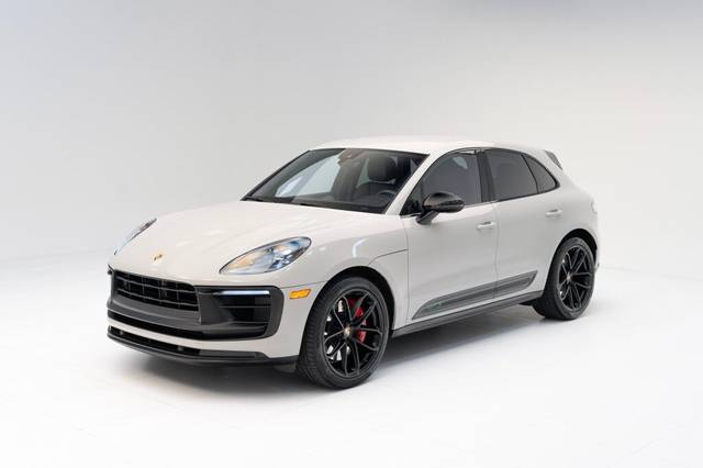 2022 Porsche Macan GTS AWD photo