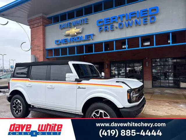 2022 Ford Bronco 4 Door Base 4WD photo