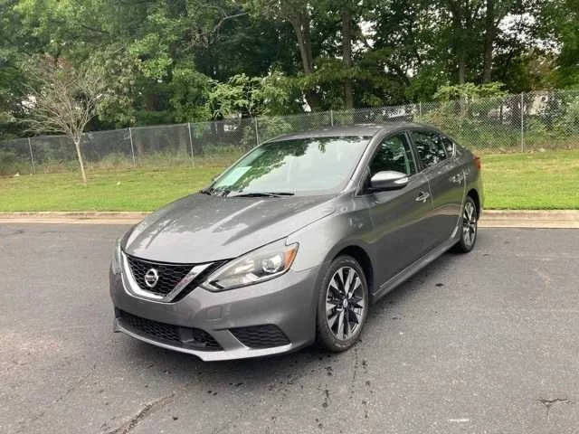 2019 Nissan Sentra SR FWD photo