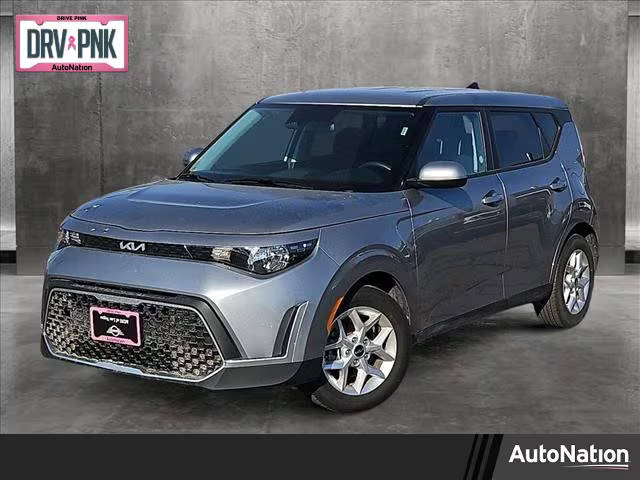 2023 Kia Soul LX FWD photo