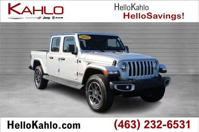 2022 Jeep Gladiator Overland 4WD photo