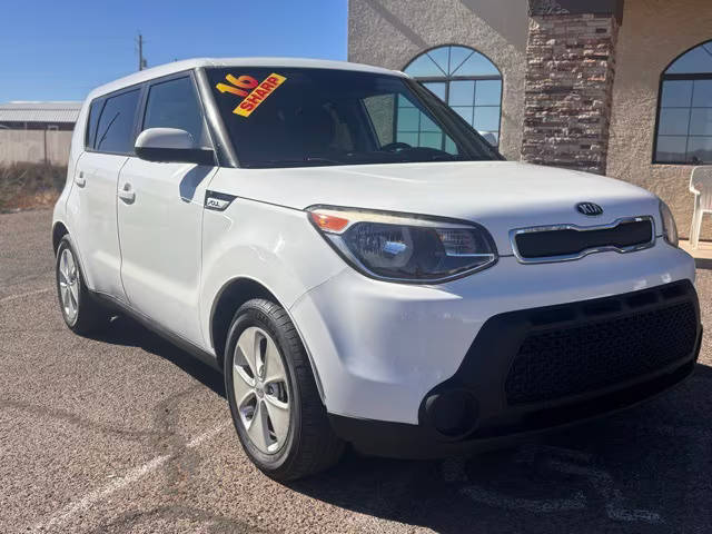 2016 Kia Soul Base FWD photo