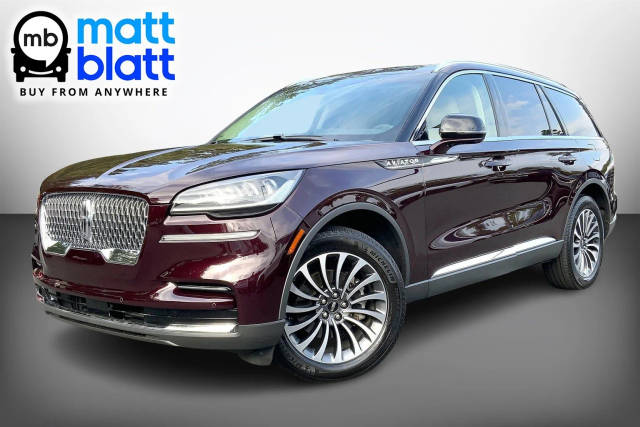 2023 Lincoln Aviator Standard AWD photo