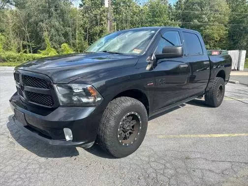 2016 Ram 1500 Express 4WD photo