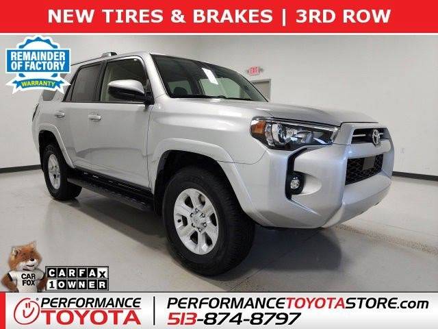 2023 Toyota 4Runner SR5 4WD photo