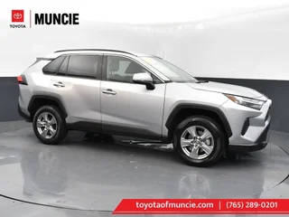 2022 Toyota RAV4 XLE FWD photo