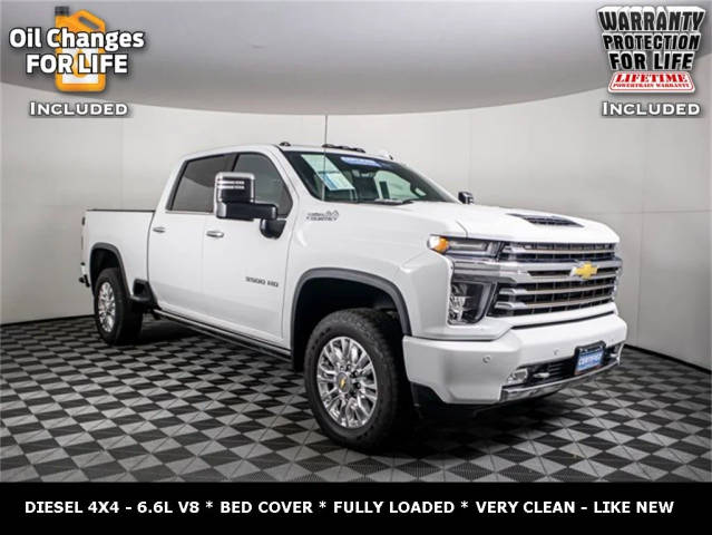 2023 Chevrolet Silverado 3500HD High Country 4WD photo