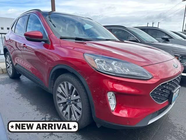 2020 Ford Escape Titanium Hybrid AWD photo