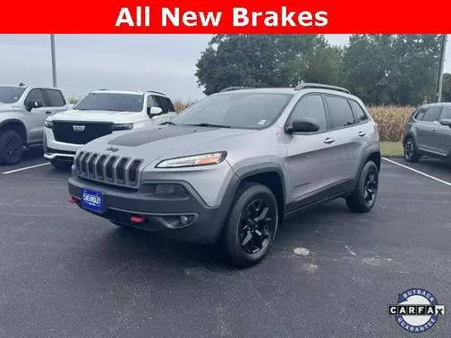 2016 Jeep Cherokee Trailhawk 4WD photo