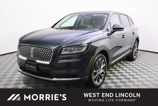 2022 Lincoln Nautilus Reserve AWD photo