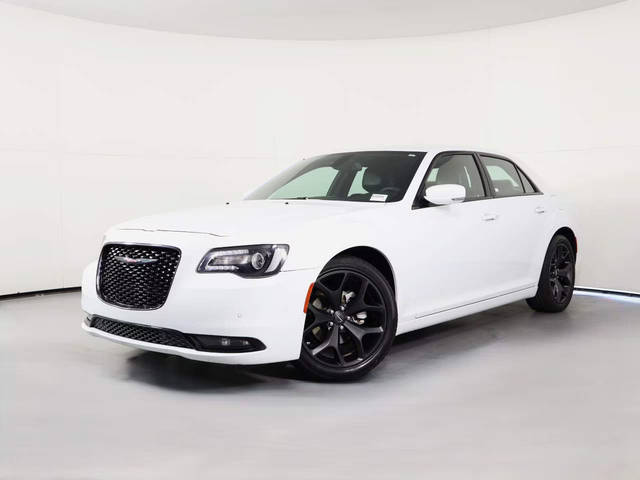 2022 Chrysler 300 300S RWD photo